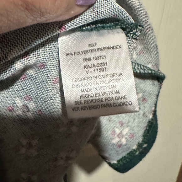 Bebop medium green dress with bell sleeves. High neck line - Picture 8 of 12